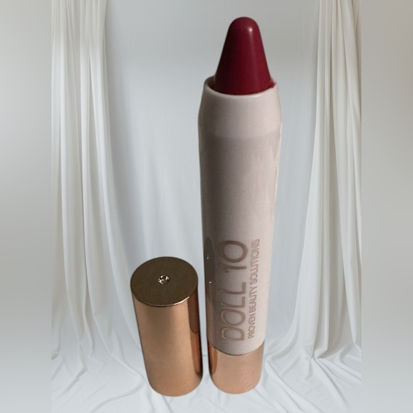 DOLL 10 Lip Crayon ENJOY LIFE BRAND NEW - no box - Picture 1 of 5
